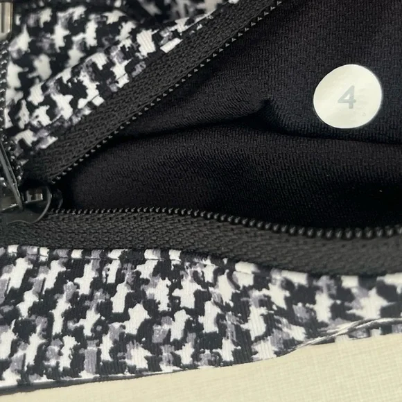 Lululemon Pace Rival Crop Tight - Picture 6 of 6